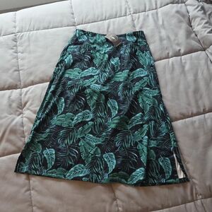 Viodia 29" Midi Length Skort Womens M Pockets Casual Dressy Summer Travel